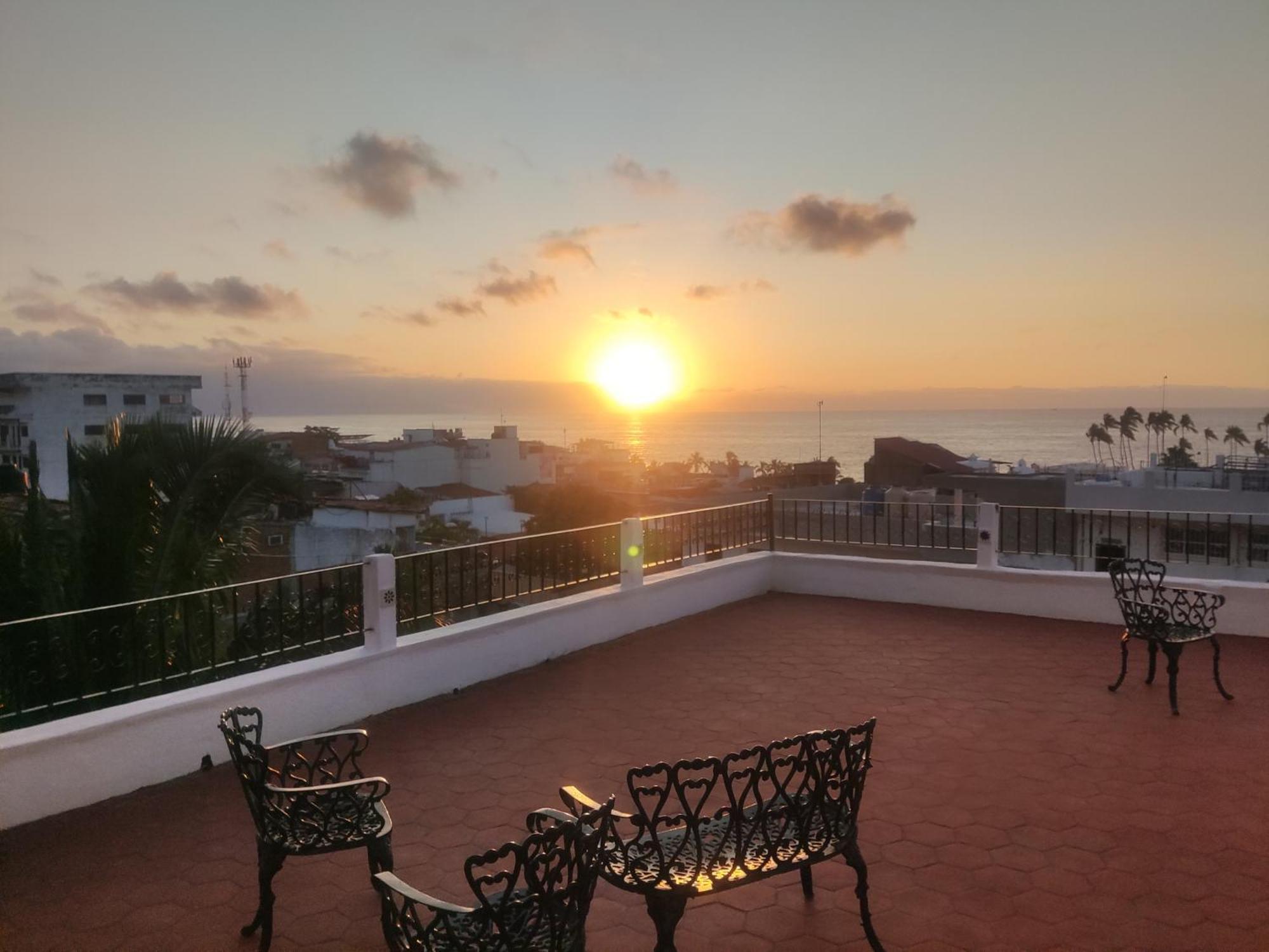 Casa Rey Sol Vallarta Пуэрто-Вальярта Экстерьер фото